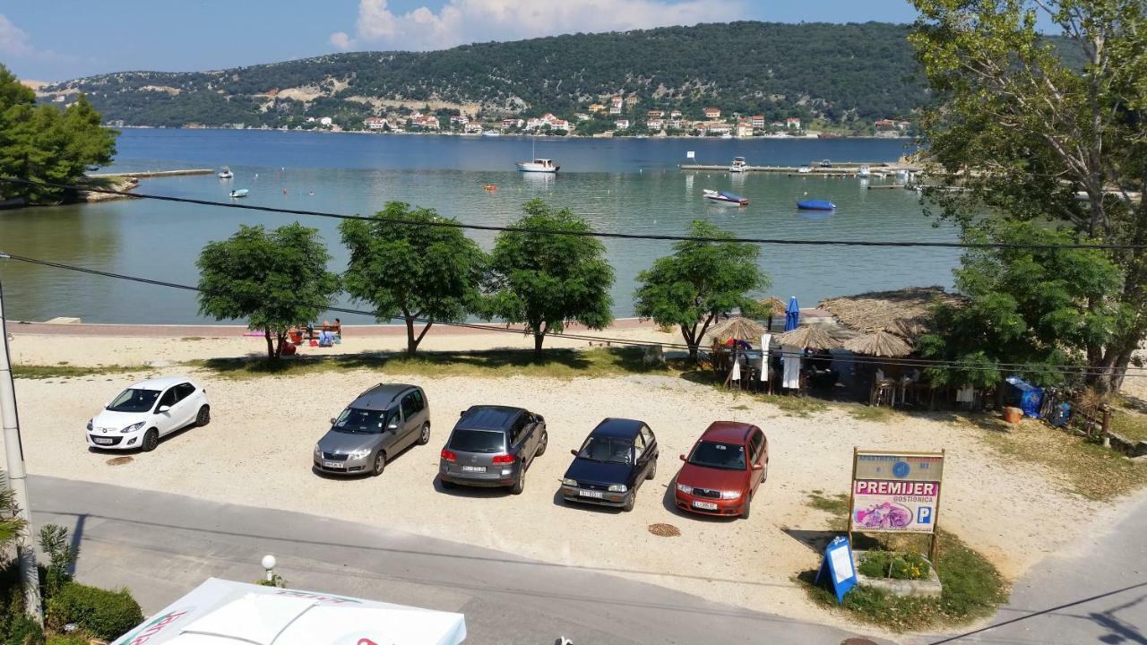Apartmani Premijer-Rab Supetarska Draga Exterior photo